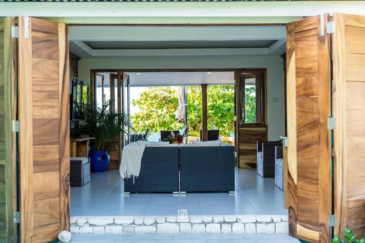 Luxury White Sand Beach Cottage Ocho Rios 0*,